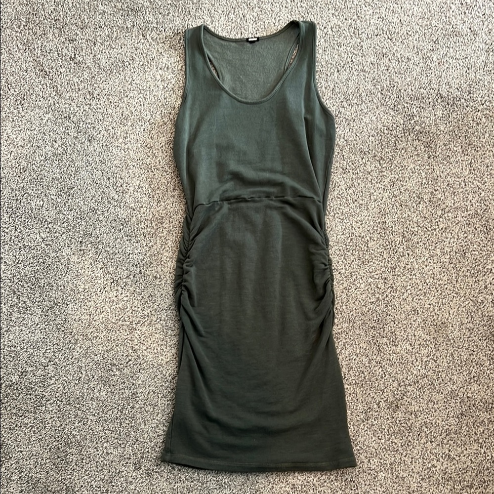 Elegant Sleeveless Green Dress